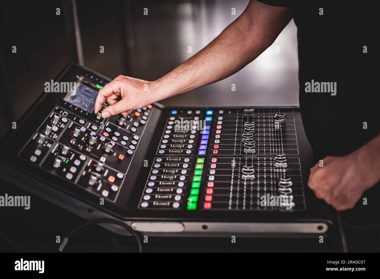 Adjusting sound levels hi-res stock photography and images - Alamy