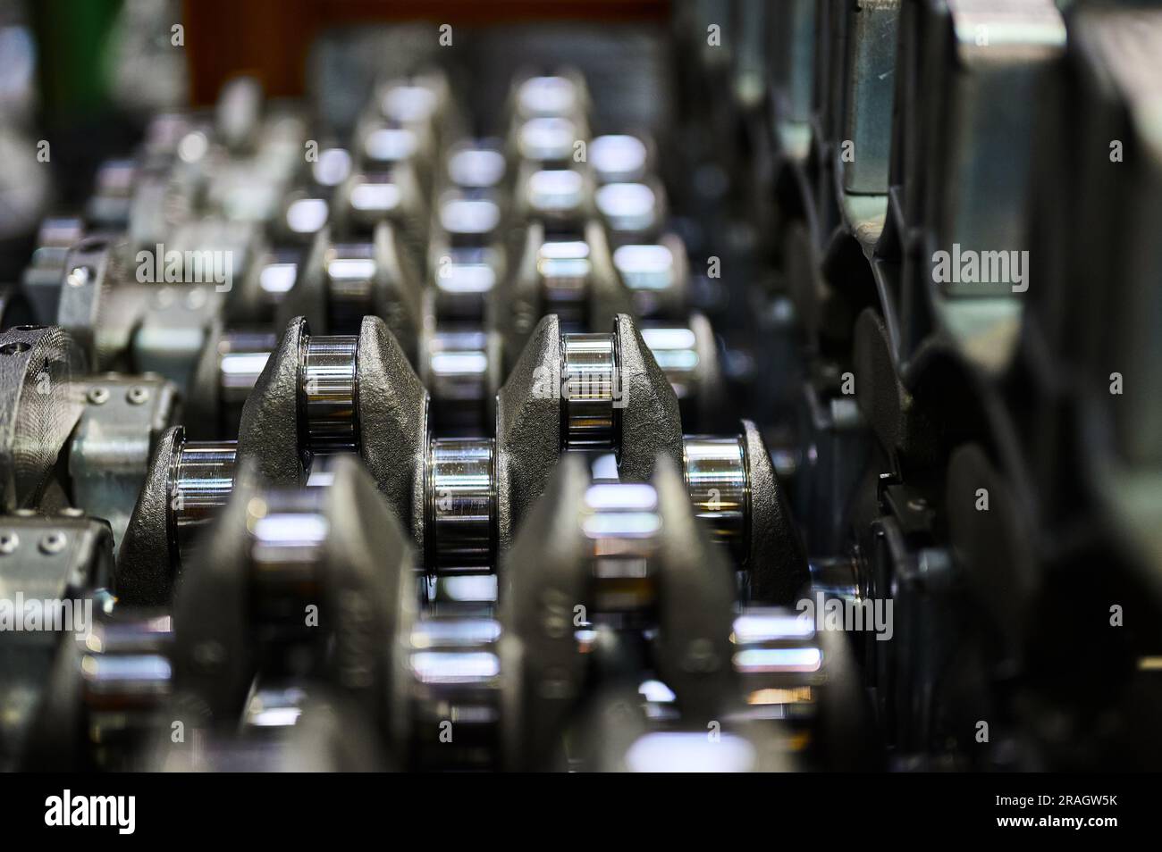 The crankshaft of an automobile engine, many products lie in a row