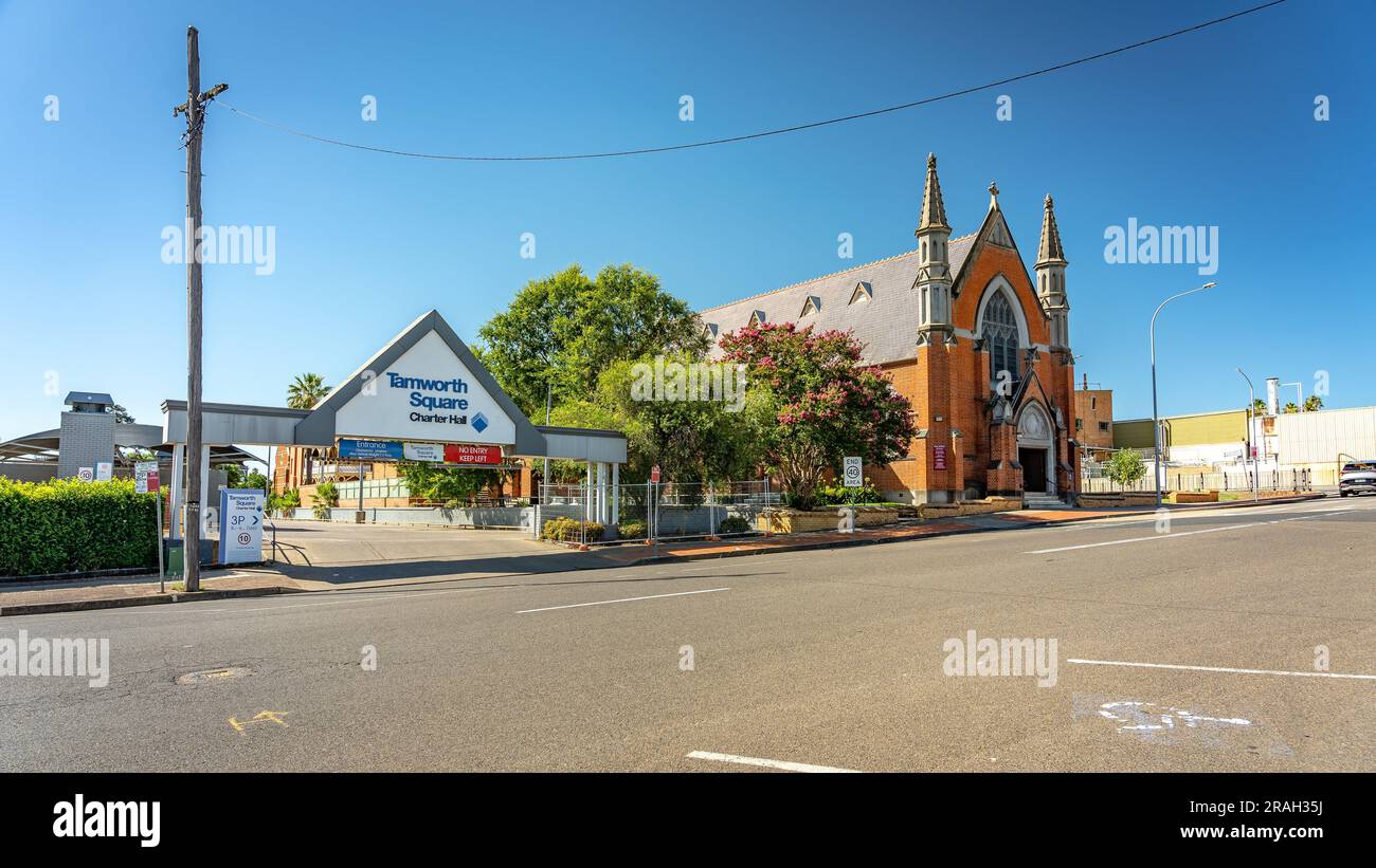 Tamworth, New South Wales, Australia - Tamworth Square entrance next to Saint Nicholas Church Stock Photo