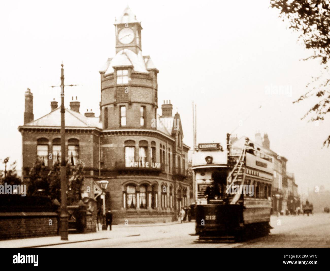 The White Lion, Withington near Manchester, early 1900s Stock Photo