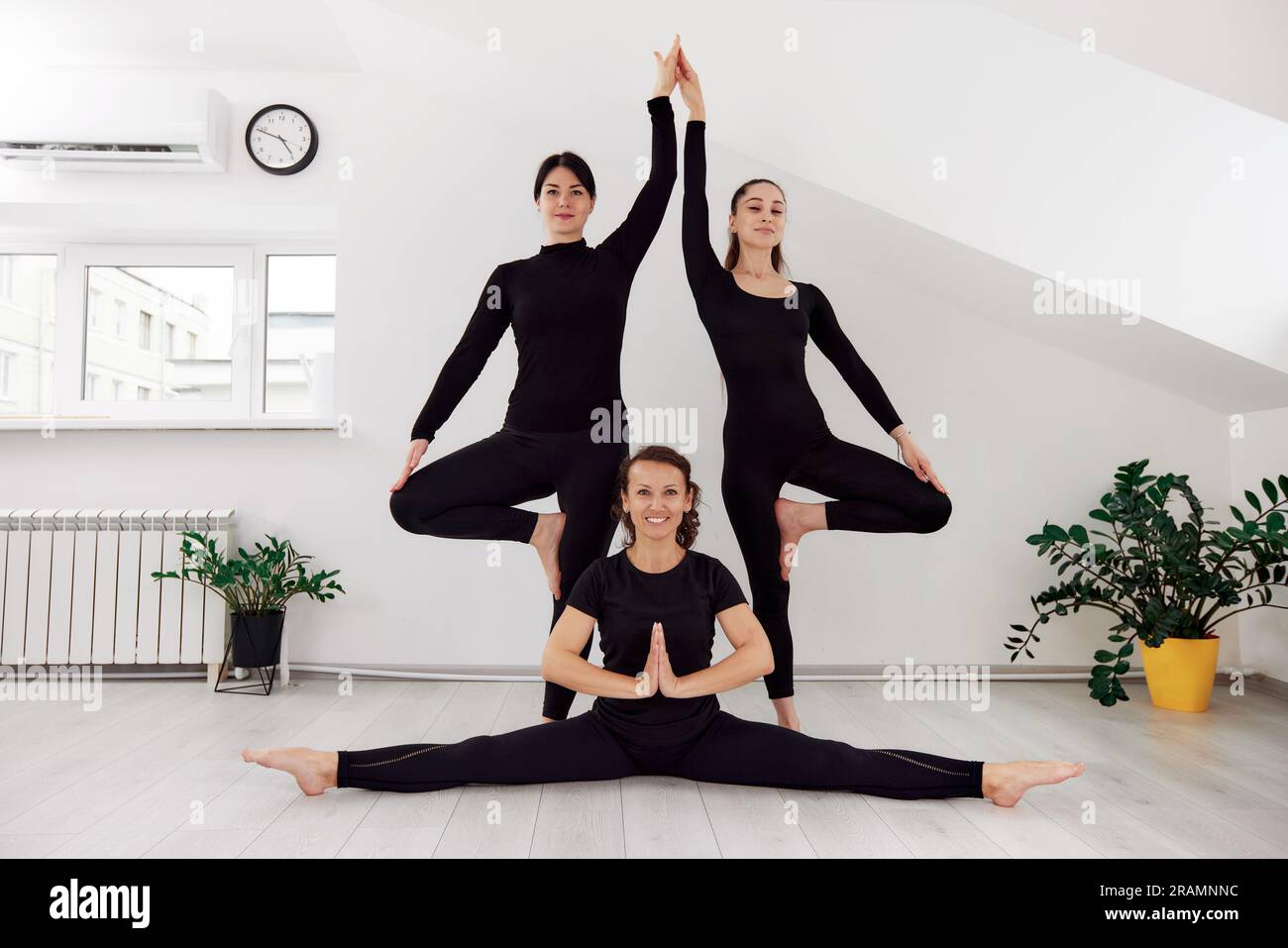yoga poses – yoga poses for three people