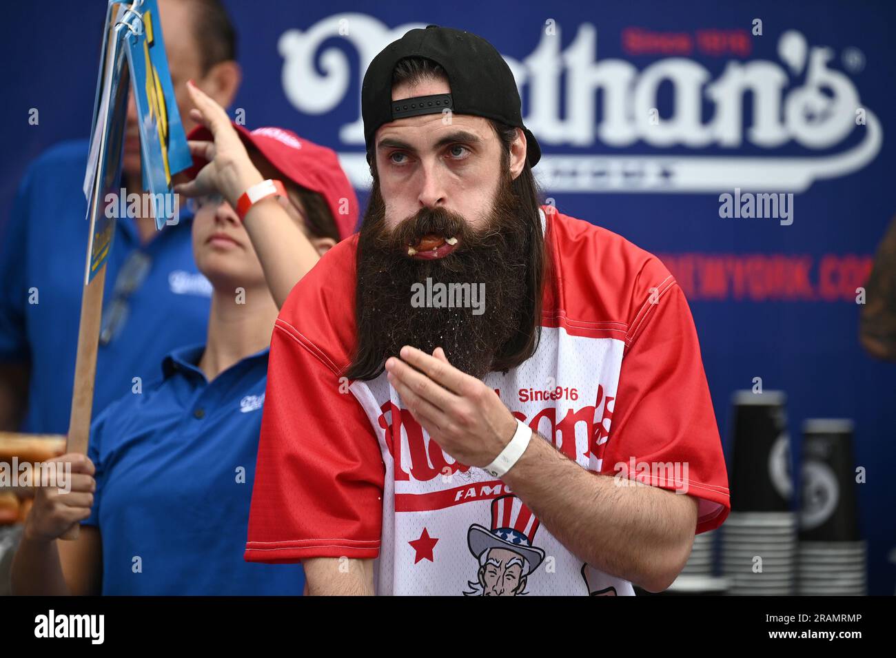 Hot dog eater hires stock photography and images Alamy