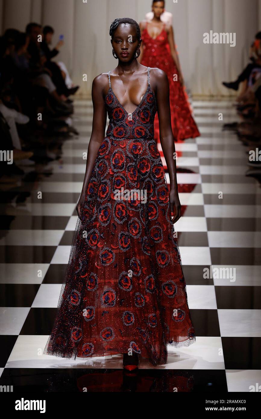 Giorgio armani prive haute couture top