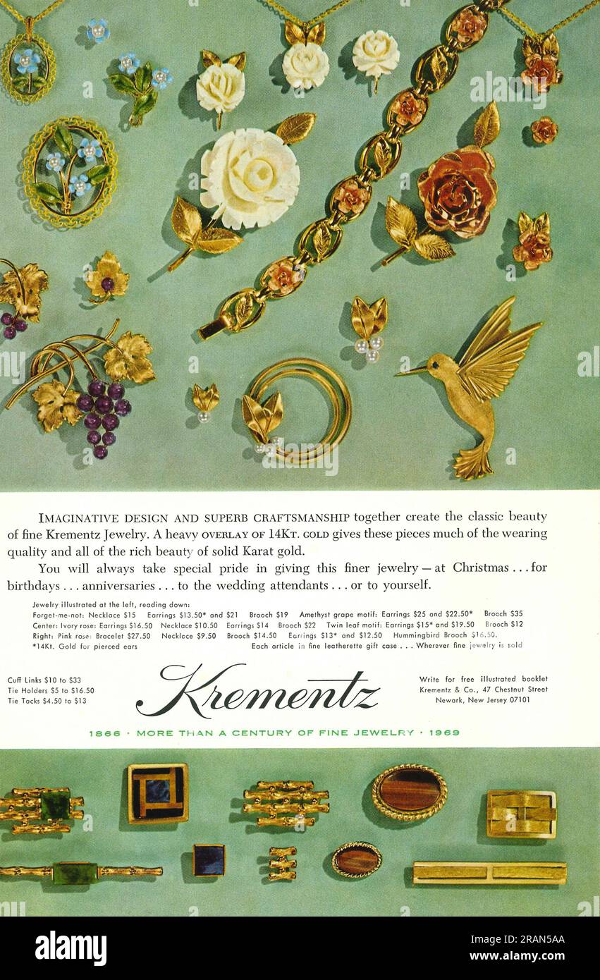 Krementz Jewelry advert in a magazine 1969 Stock Photo Alamy