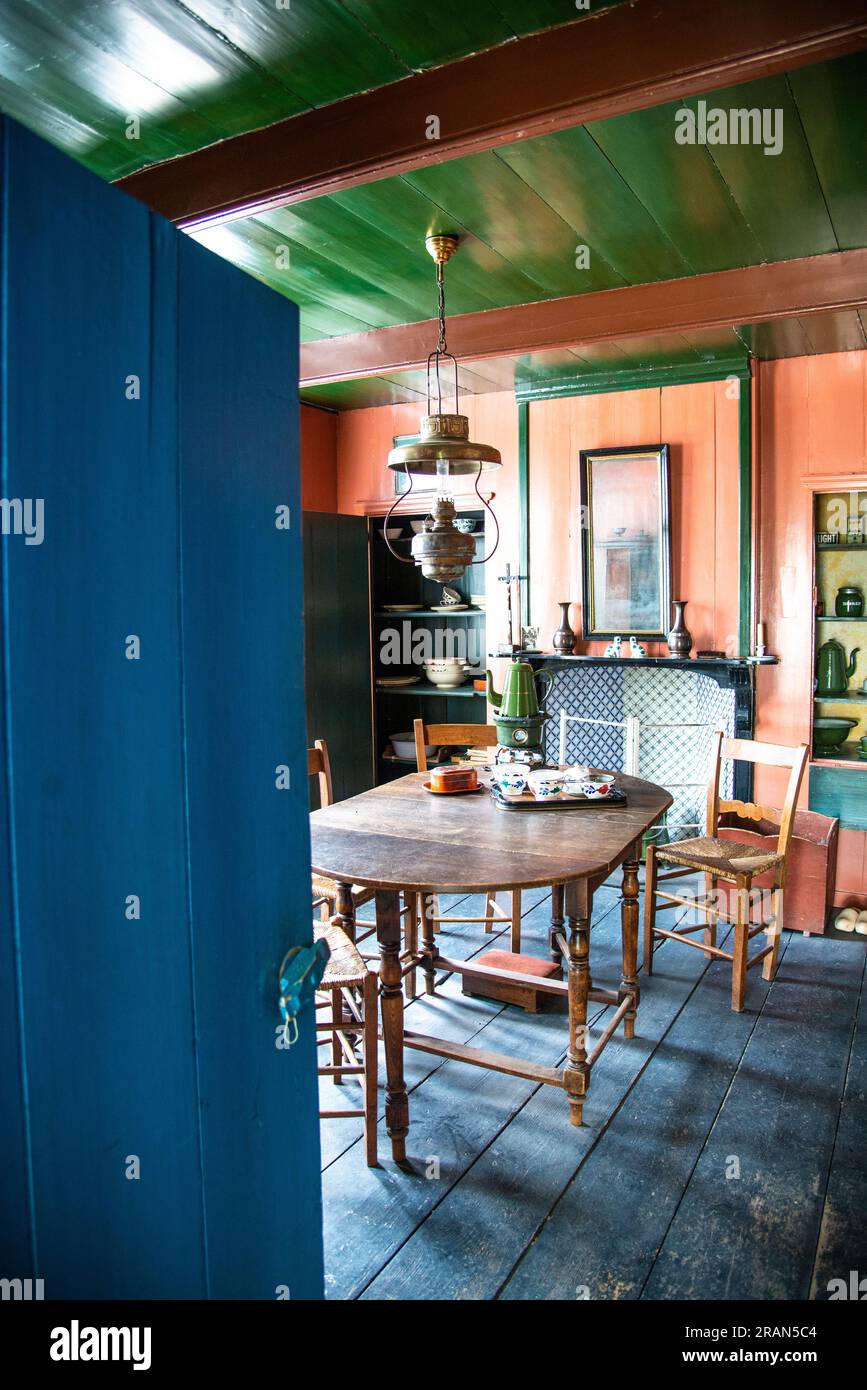 inside a Dutch home at the Zuiderzee Musuem Stock Photo - Alamy