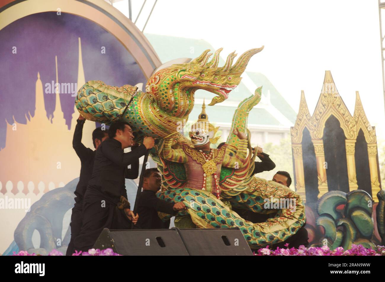 Joe Louis Traditional Thai Puppet Theatre had an honored opportunity a ...
