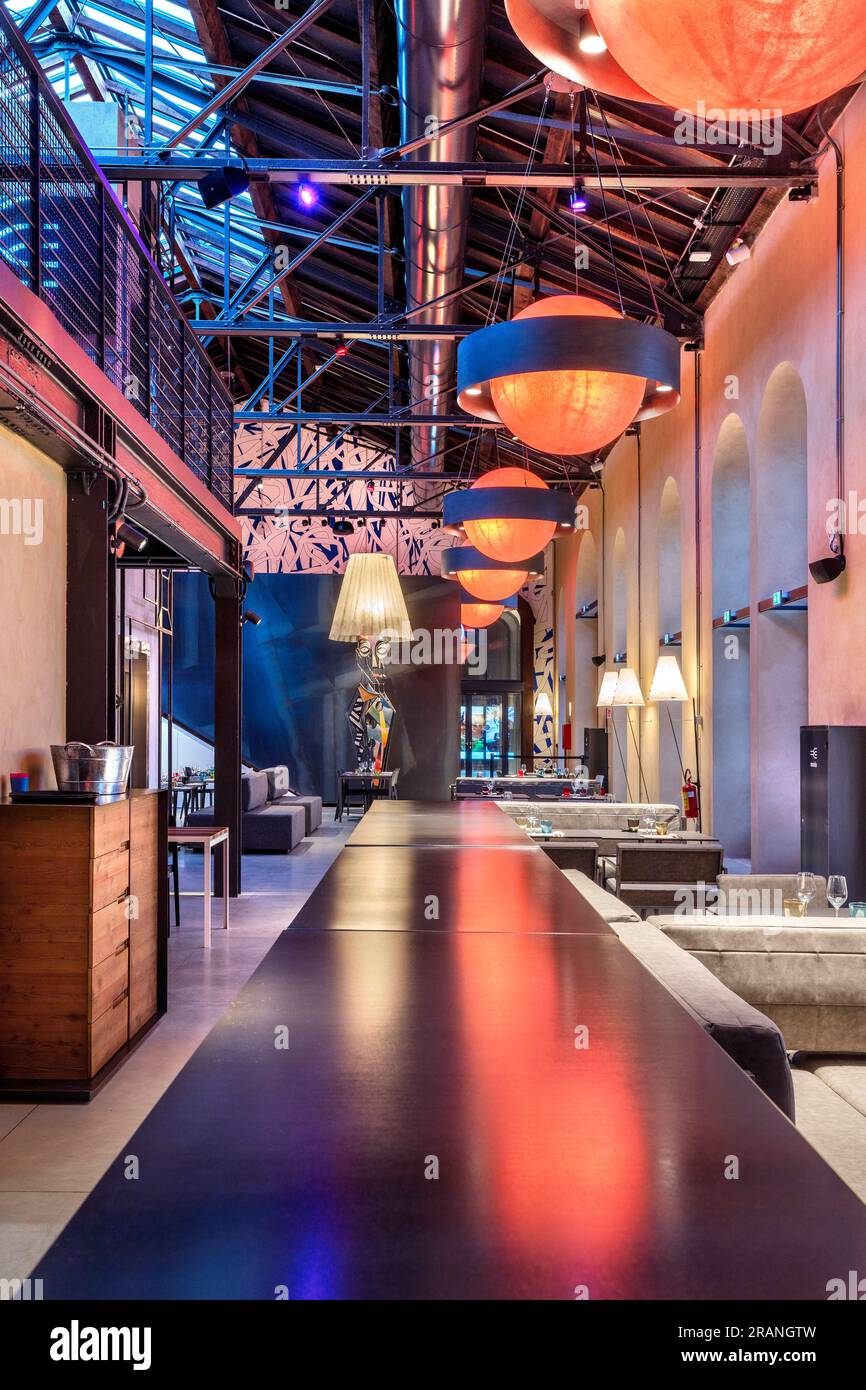 Officine grandi riparazioni torino hires stock photography and images