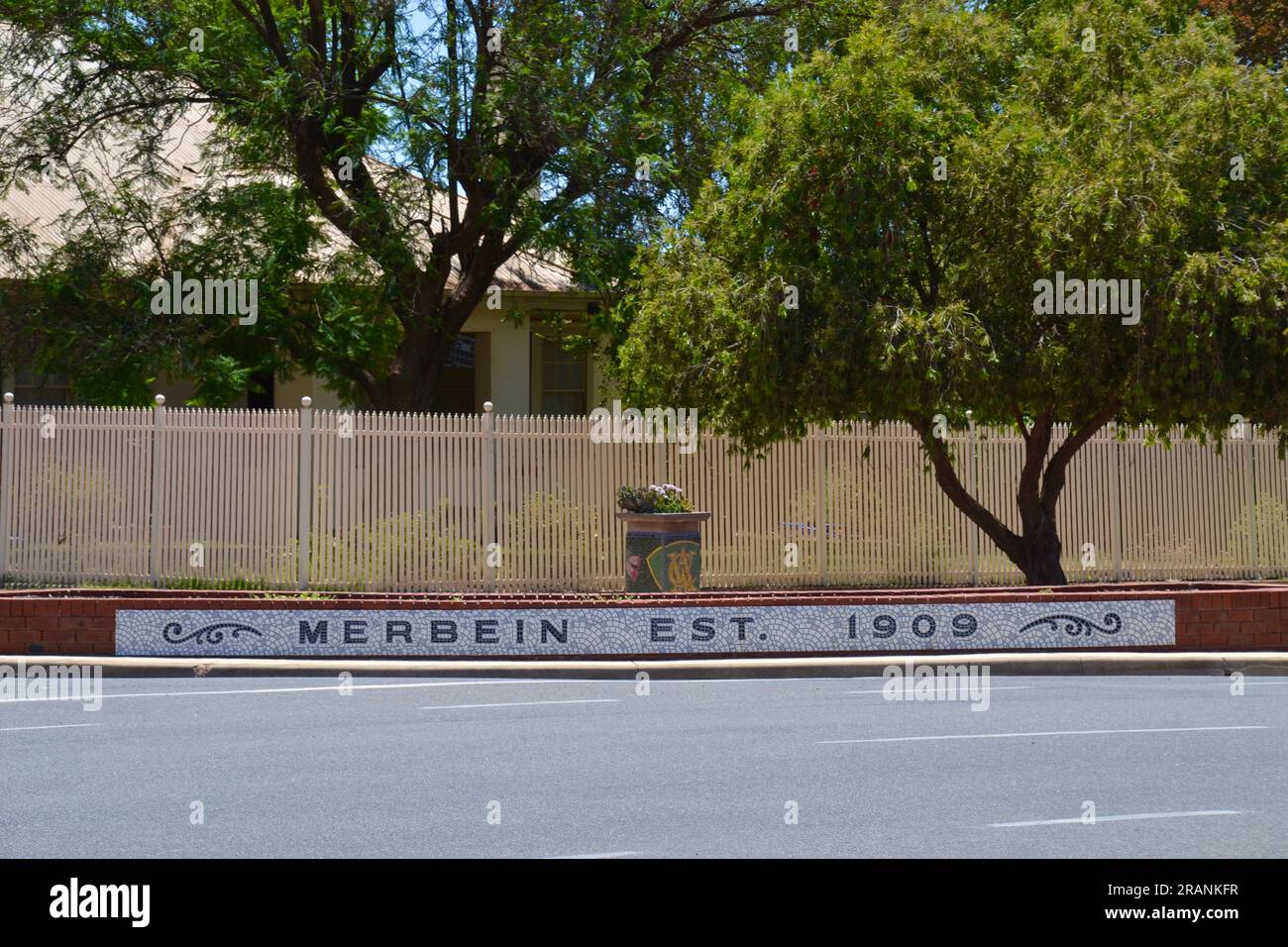 Welcome sign on a street corner in the small Victorian river town of ...