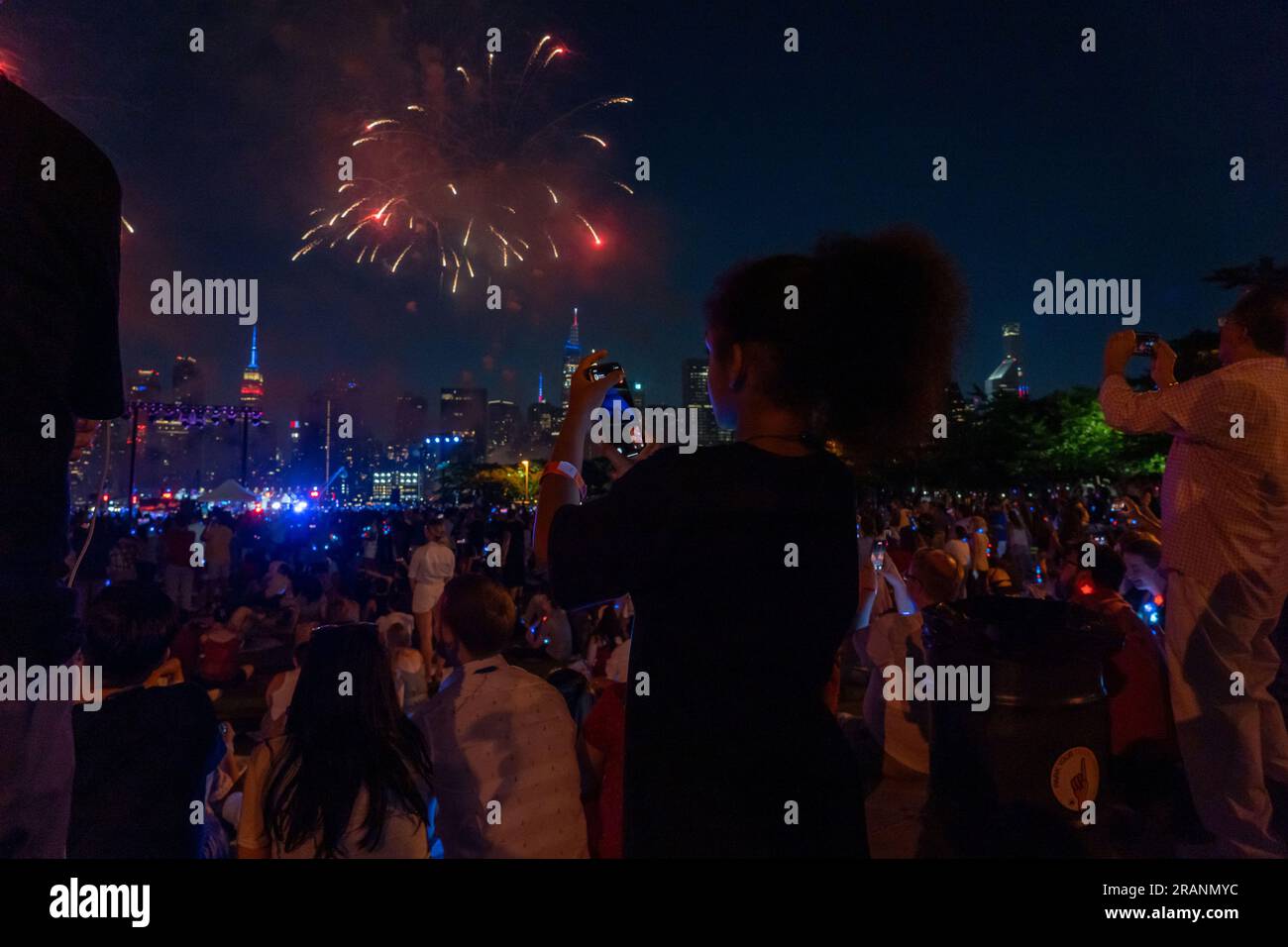 july 4 fireworks in queens ny