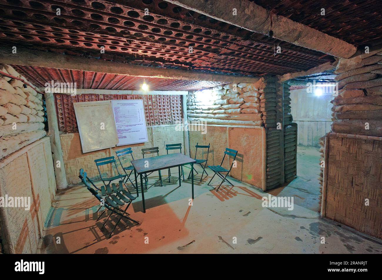 Historical Command Post The command (1954) hi-res stock photography and images - Alamy