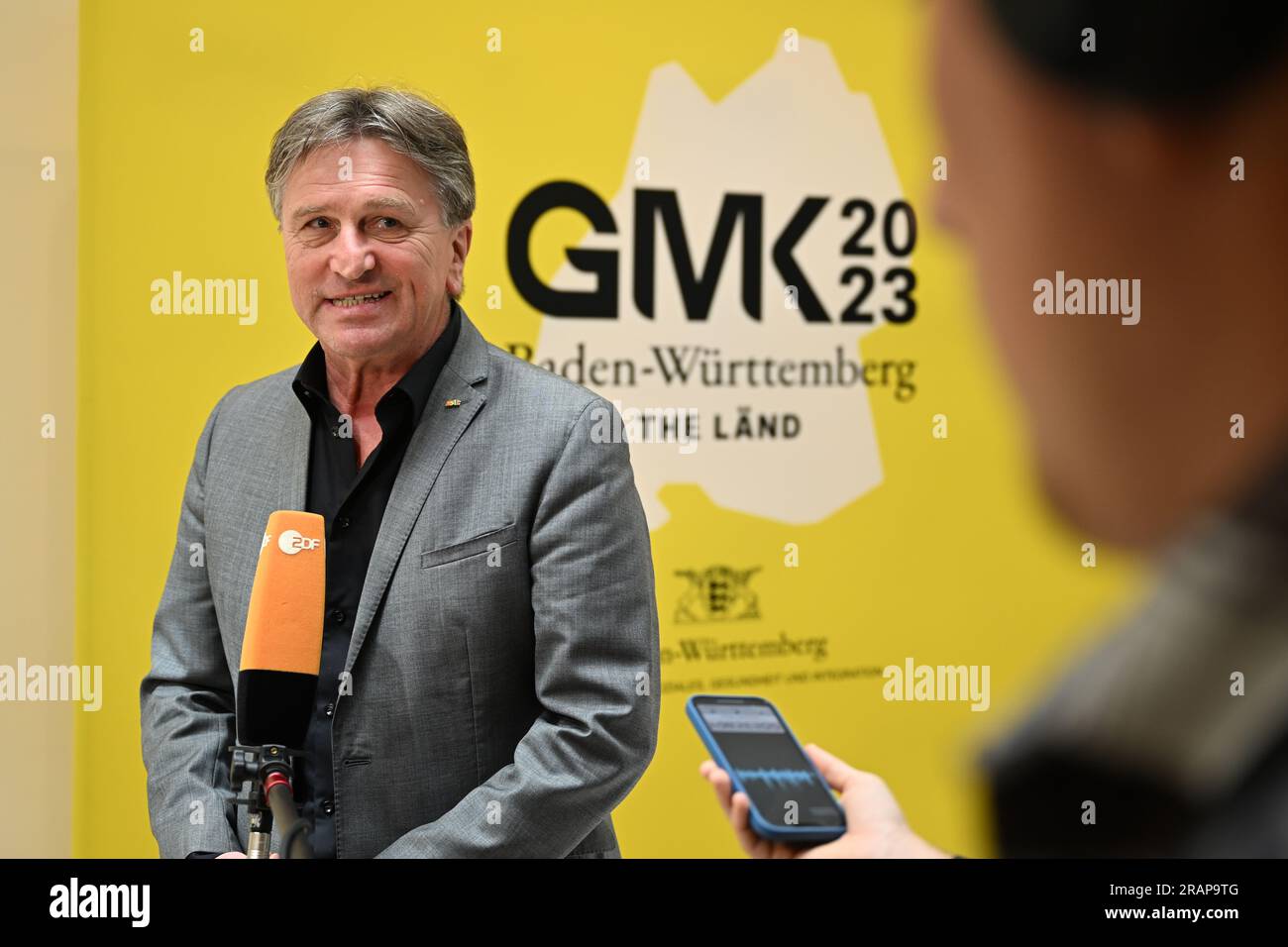 Friedrichshafen, Germany. 05th July, 2023. Manfred Lucha (Greens), Baden-Württemberg's Minister of Health, gives an interview at the start of the main conference of health ministers at Lake Constance. Credit: Felix Kästle/dpa/Alamy Live News Stock Photo