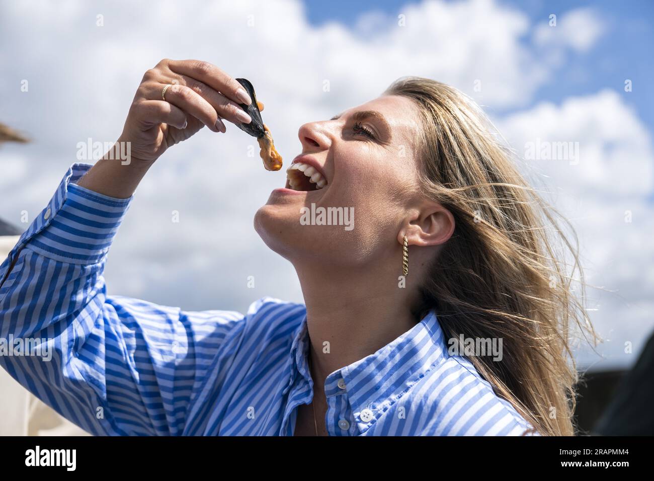 YERSEKE The mussel season has officially started with the collection of the first mussels in