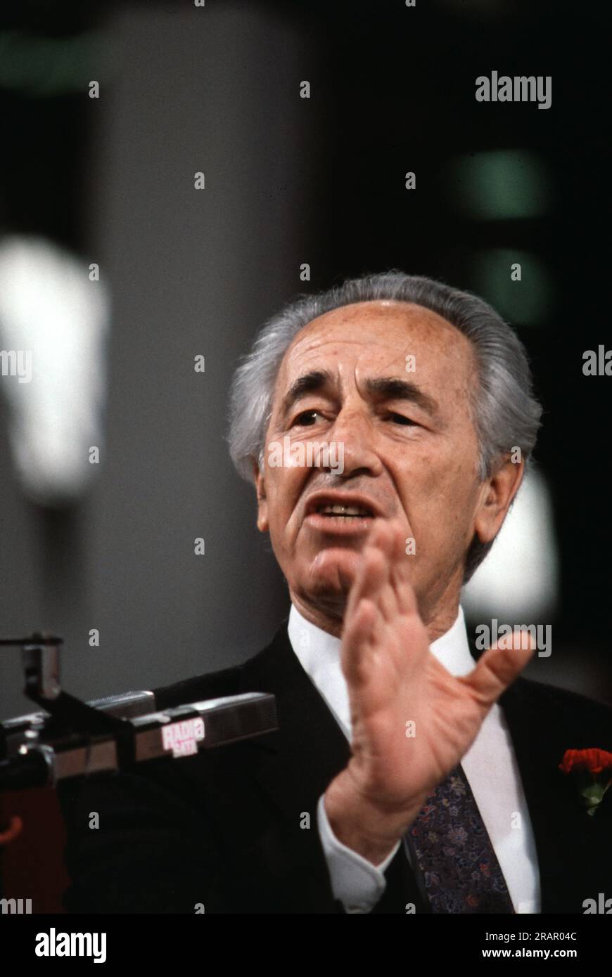 shimon-peres-1923-216-leader-of-the-israeli-labour-party-and