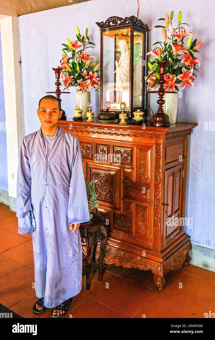 Inside Thien Mu Pagoda Stock Photo - Alamy