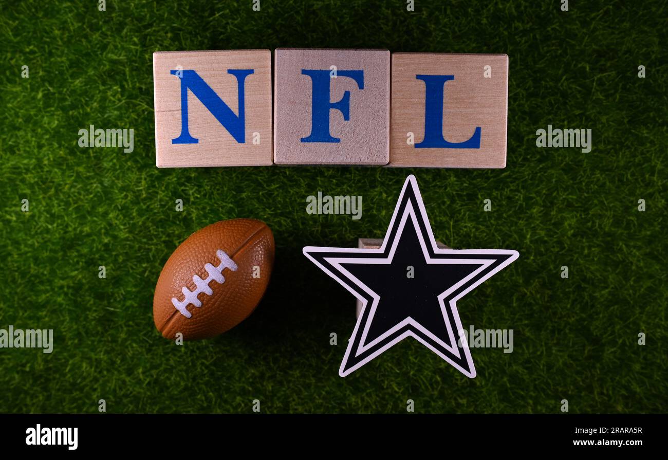 Dallas cowboys logo hi-res stock photography and images - Alamy