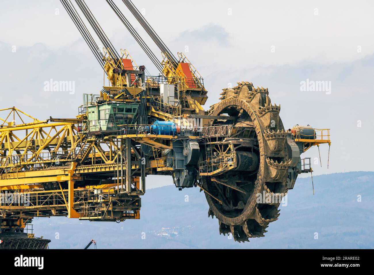 giant mining machine