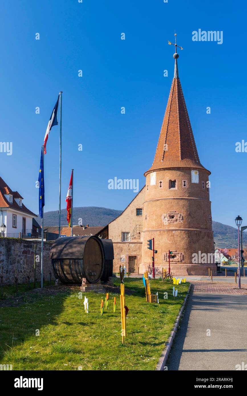 Typical small town Ammerschwihr, Alsace, France Stock Photo Alamy