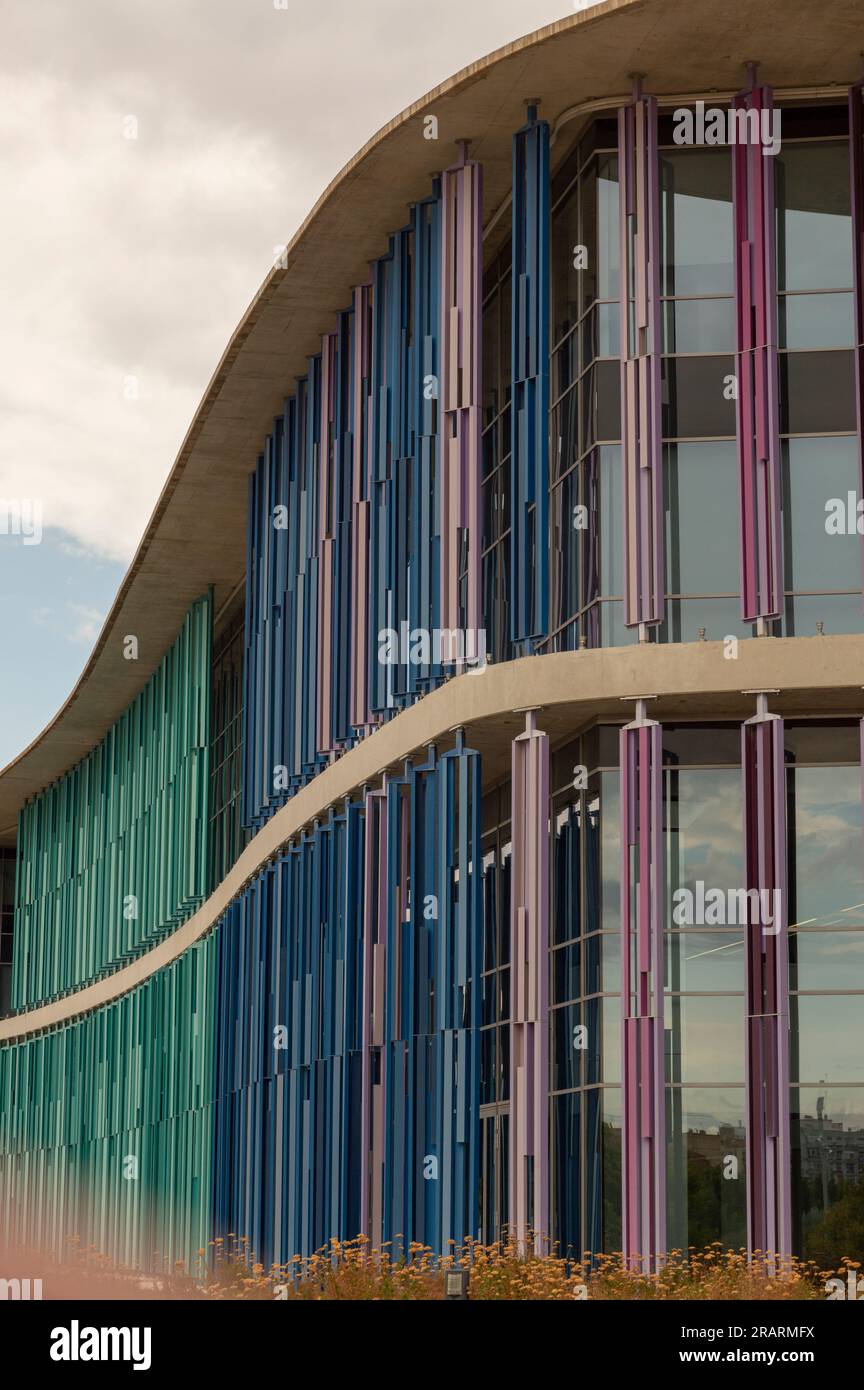 façade formed by a metal structure and glazing Stock Photo