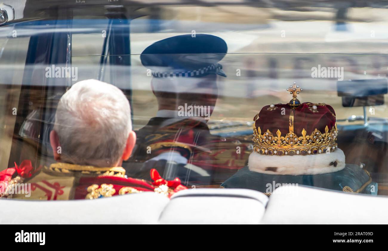 Lord Lyon King of Arms Joseph Morrow and the Crown of Scotland on their