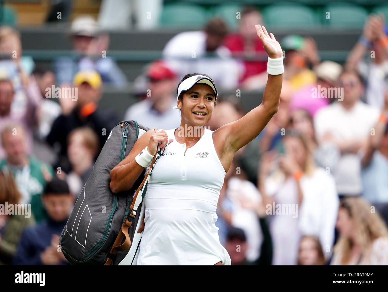 Heather Watson Waves To The Crowd After Her Defeat To Barbora Heather Watson Waves To The Crowd After Her Defeat To Barbora