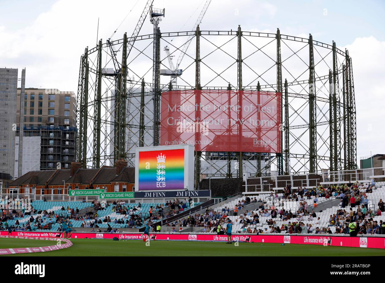 A general view as the ECB show solidarity with the LGBTQ+ community during the second Vitality IT20 match at The Kia Oval, London. Picture date: Wednesday July 7, 2023. Stock Photo