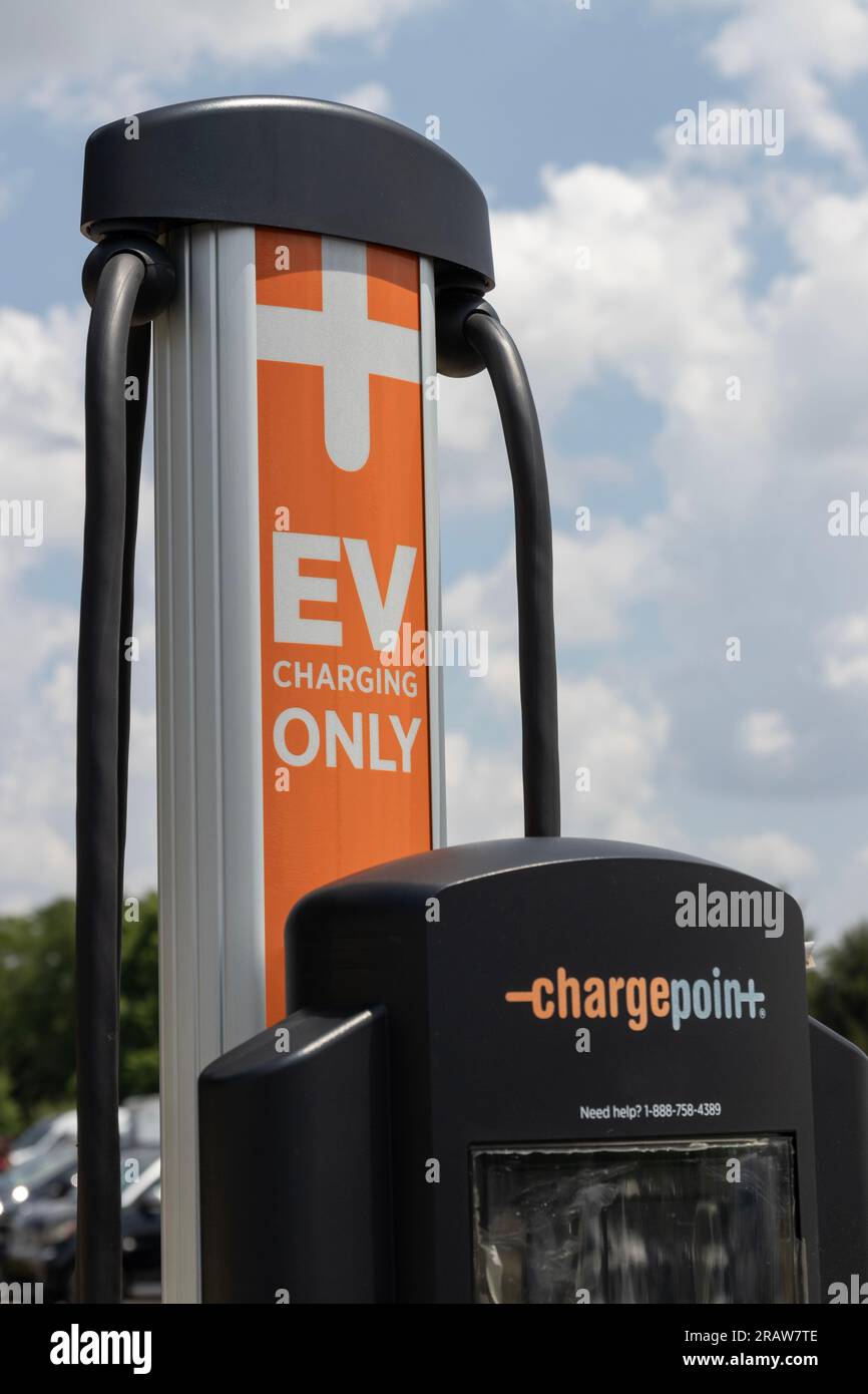Indianapolis July 4, 2023 ChargePoint EV Electric Vehicle Charging