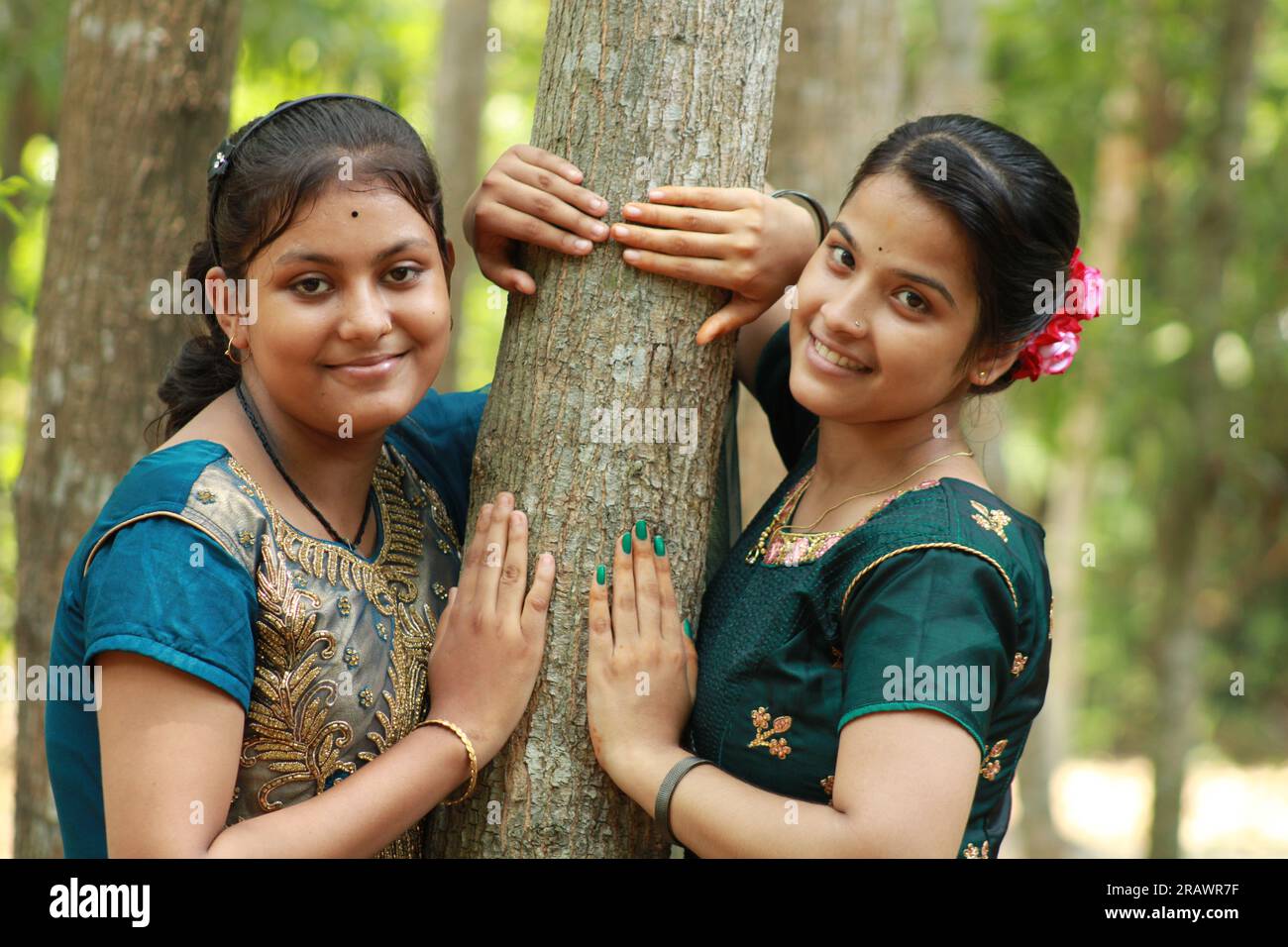 Two Beautiful Teenage Rural Indian Girls Outdoor Stock Photo - Alamy