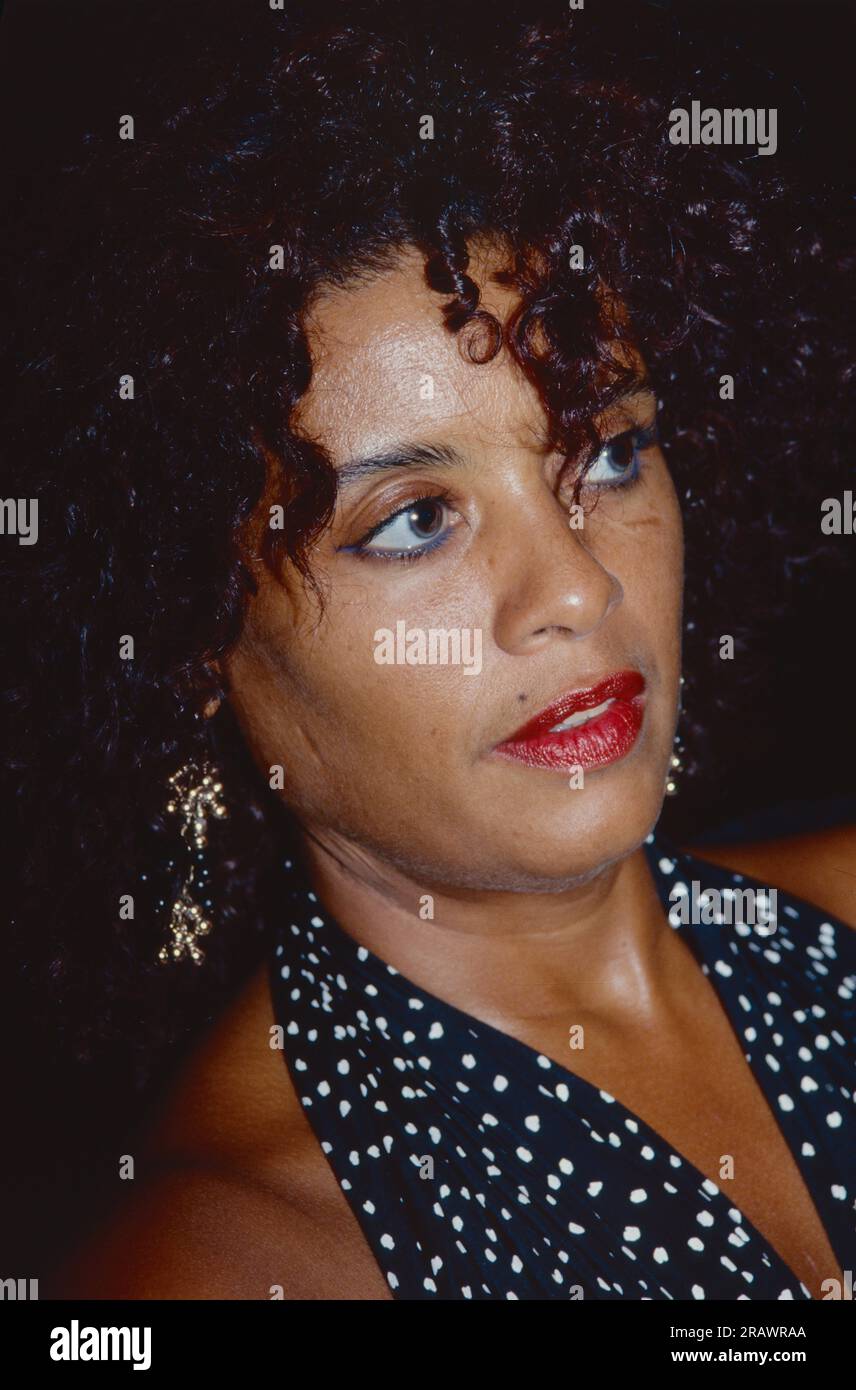 Actress and singer Diahnne Abbott, ex-wife of Robert De Niro and mother of Drena De Niro in New York City in September 1991.  Photo Credit: Henry McGee/MediaPunch Stock Photo