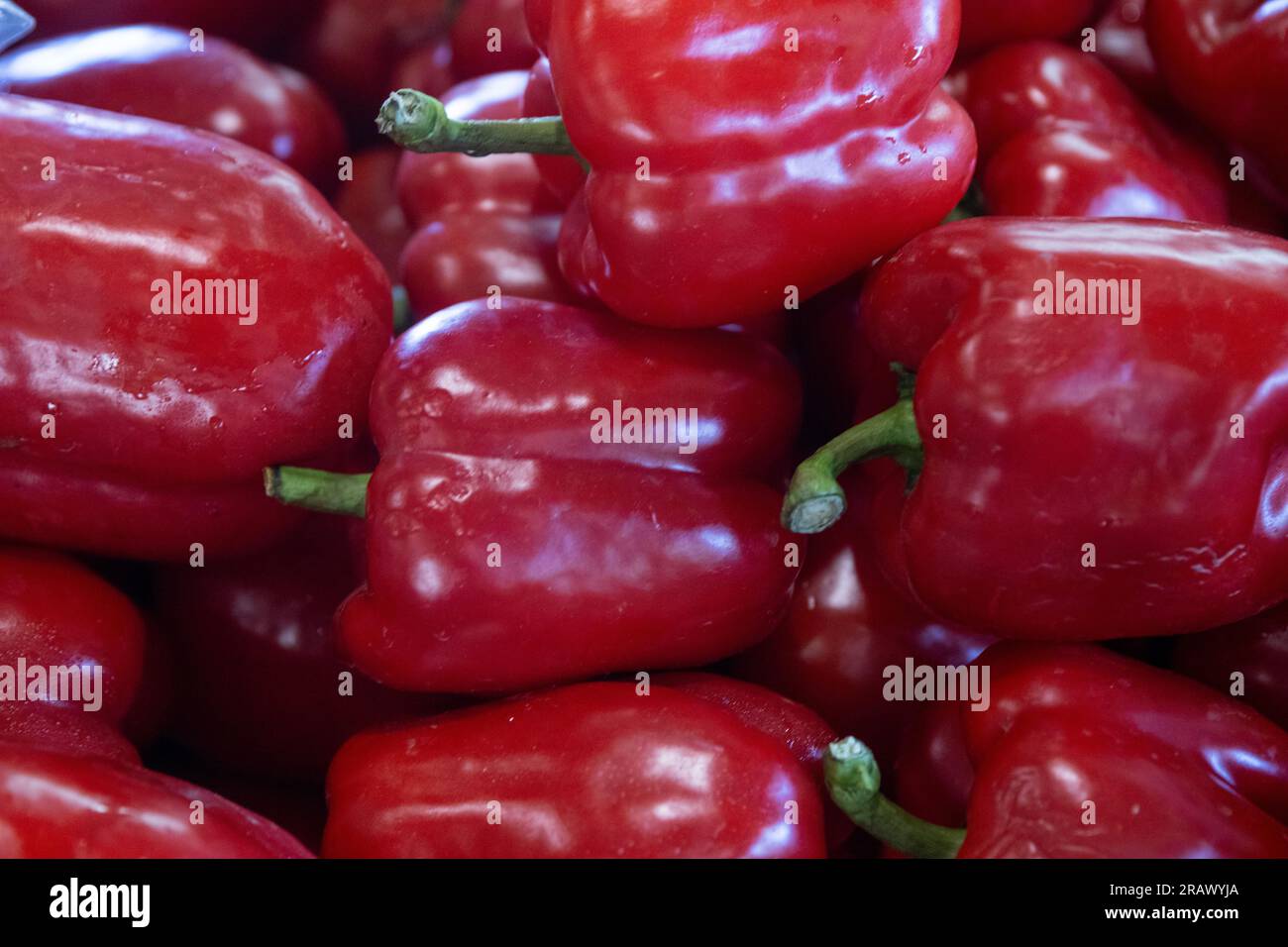 Bunch of Red Peppers at the grocery store Stock Photo Alamy