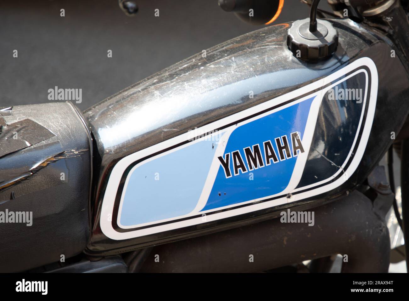 Yamaha dt hi-res stock photography and images - Alamy