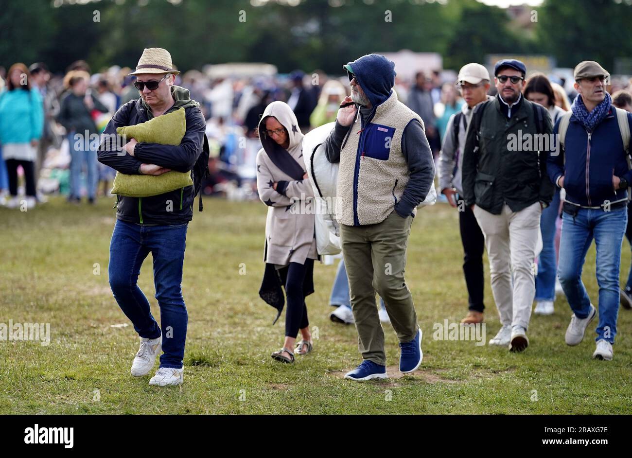 Spectators in the queue on day four of the 2023 Wimbledon Championships at the All England Lawn