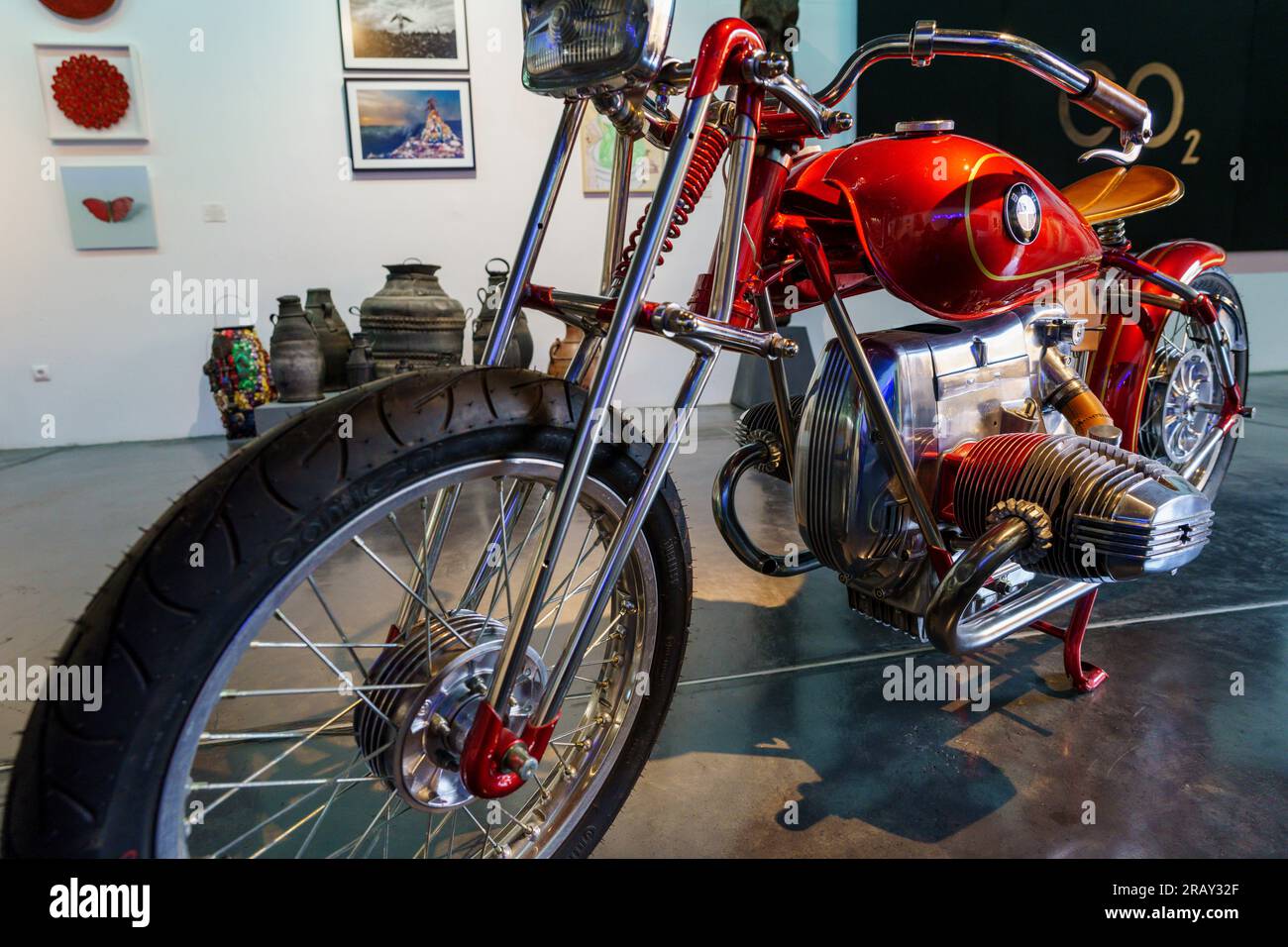 https://c8.alamy.com/comp/2RAY32F/modified-motorcycle-bmw-r60-no-title-abdessamad-jallal-sa-bassa-blanca-museum-msbb-yannick-vu-and-ben-jakober-alcudia-majorca-spain-2RAY32F.jpg