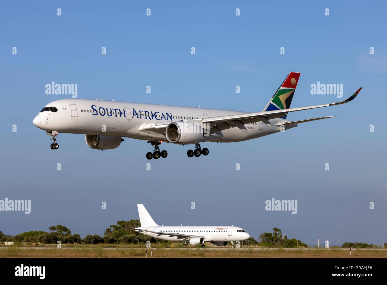 South African Airways Airbus A350-941 (Reg: OE-IPK, Ex ZS-SDC