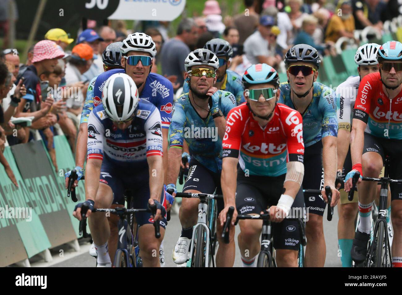 Mark Cavendish GB Astana finished at the back of the field today, no doubt thinking ahead to Brodeaux and Limoges Stock Photo