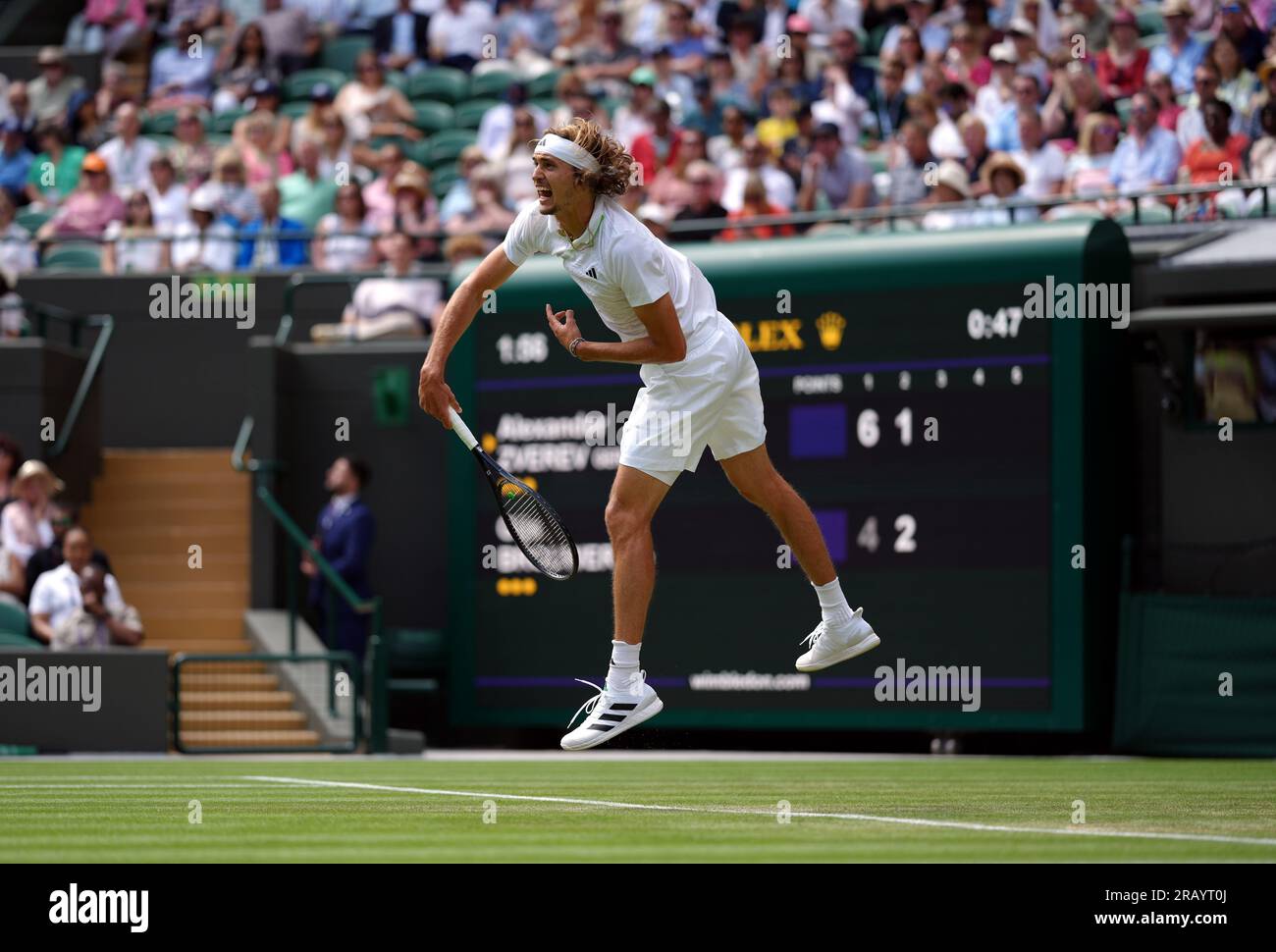 Andy Murray beats Gijs Brouwer in Surbiton Trophy to progress into  quarter-finals, Tennis News