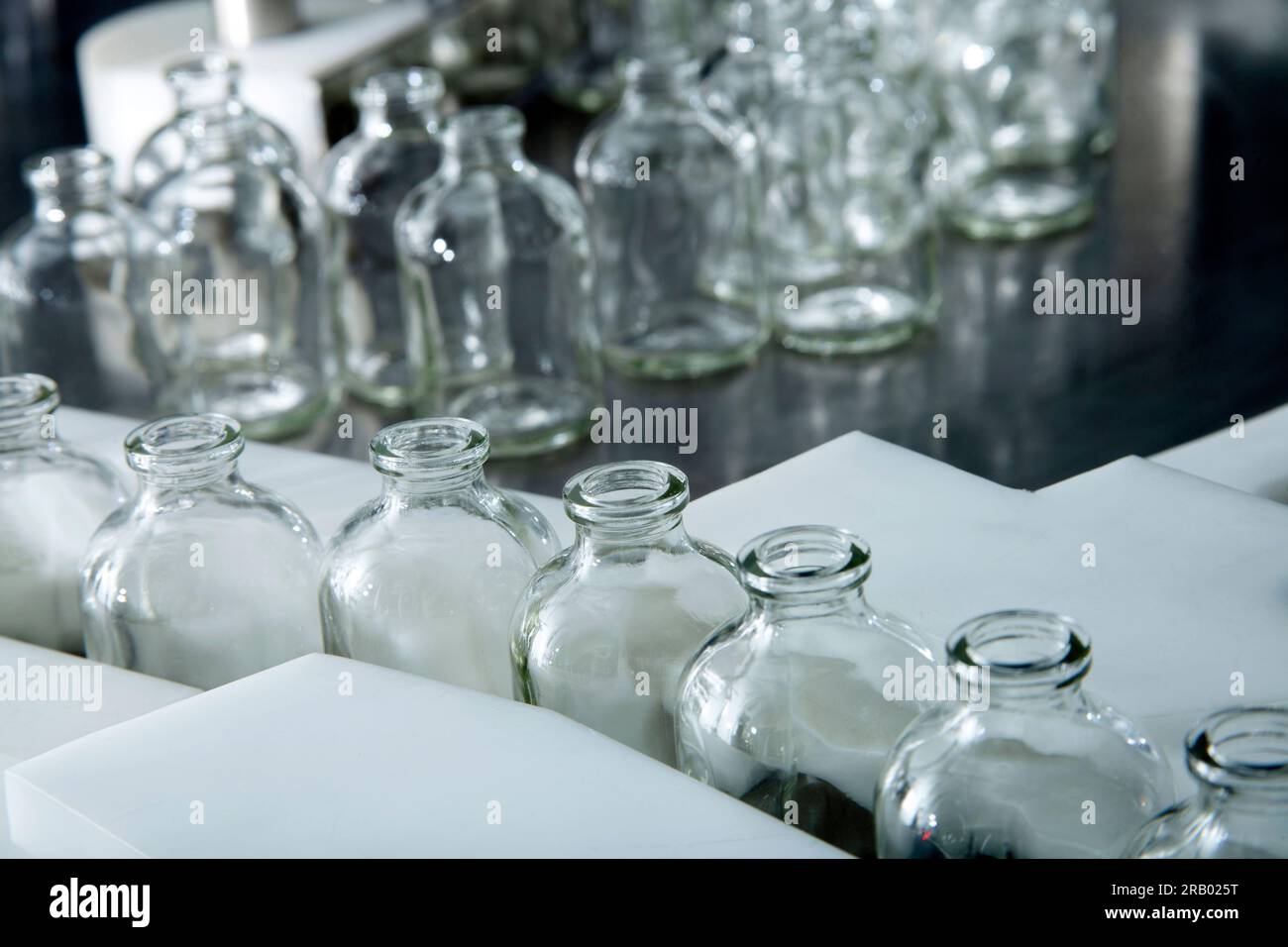 The production line of the medicine Stock Photo - Alamy
