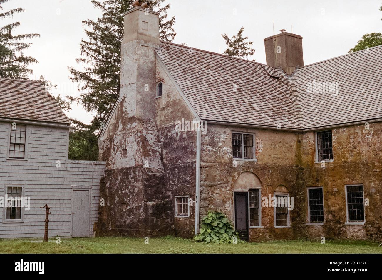 Newbury, Massachusetts Beautiful historic landmark stone and wood Spencer Pierce Little farm