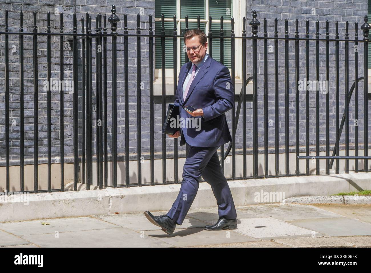 London UK. 6 July 2023 Robert Jenrick, Minister of State for Immigration and Conservative MP for Newark arrives at Downing Street. Credit amer ghazzal/Alamy Live News Stock Photo