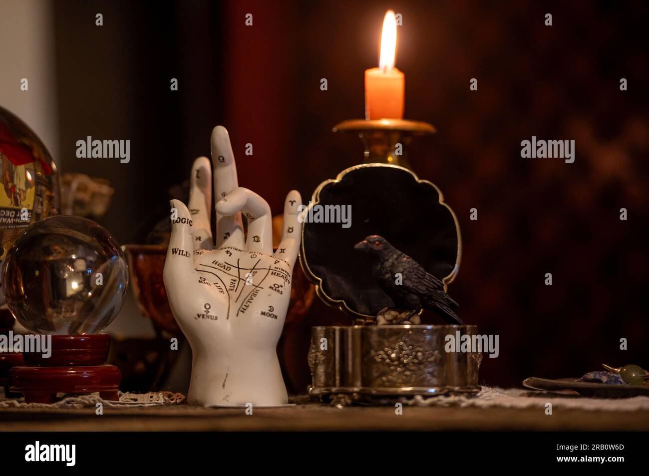 Mystical items hi-res stock photography and images - Alamy