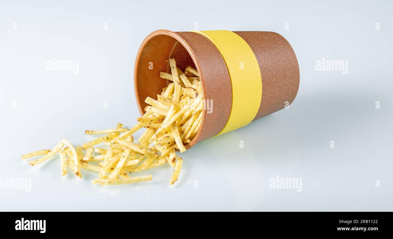 Disposable Kraft Paper French Fries Cones With Dipping Sauce Compartment