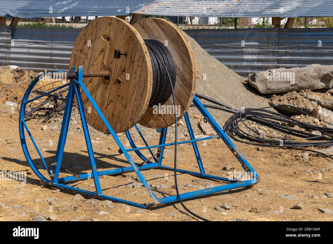 Wood electric cable drum background hi-res stock photography and images -  Alamy