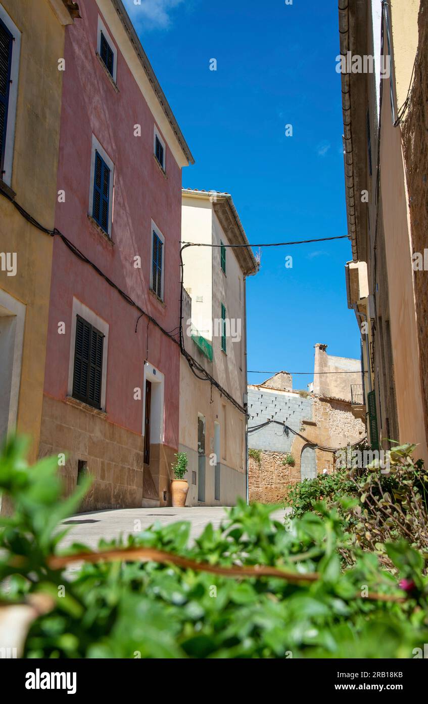 Alcudia street hi-res stock photography and images - Alamy