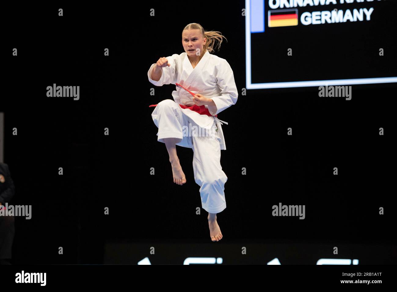 Natalie JUERGENSMANN (SC Taisho Karate EV) action, karate, women's kata ...