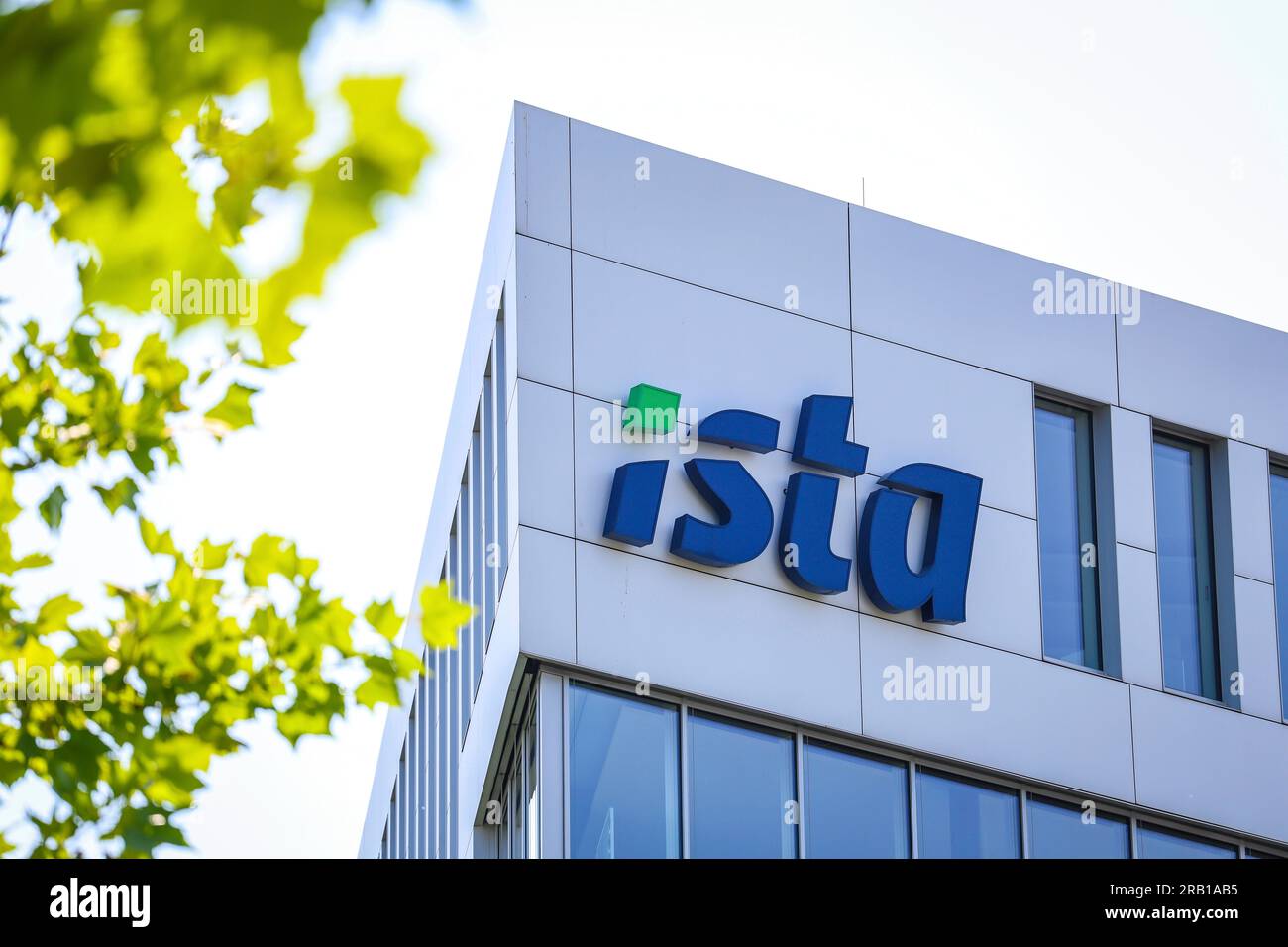 Essen, North Rhine-Westphalia, Germany - Ista SE (proper spelling ista) is a globally represented energy service provider headquartered in Essen. Its core service is heating cost billing. It is part of the operating cost billing. This includes information on the consumption of heating energy and hot water. Stock Photo