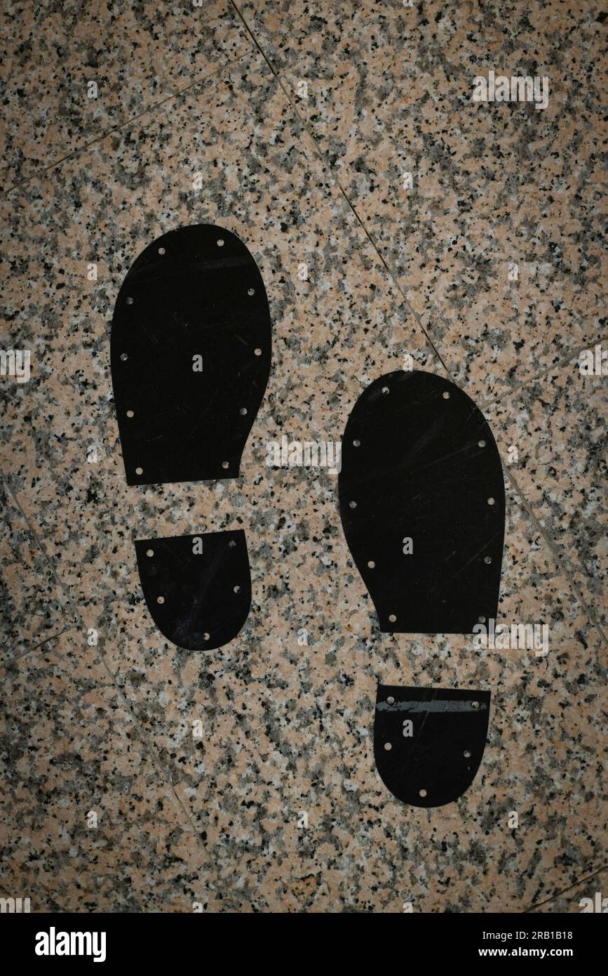 On the left side the male hi res stock photography and images Alamy On the left side the male hi res stock photography and images Alamy