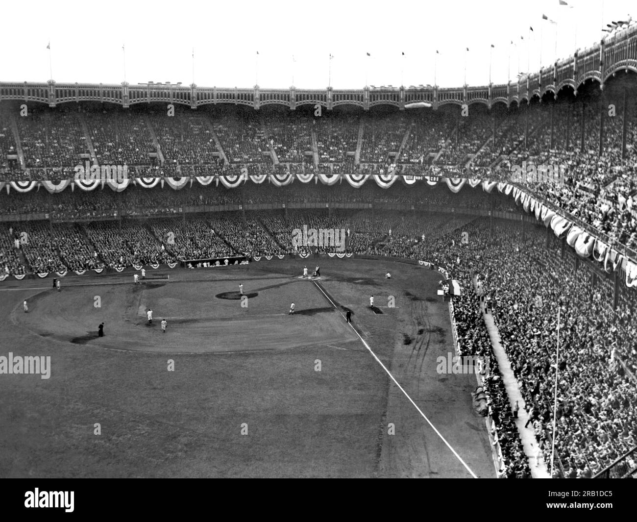 Giants stadium Black and White Stock Photos & Images - Alamy