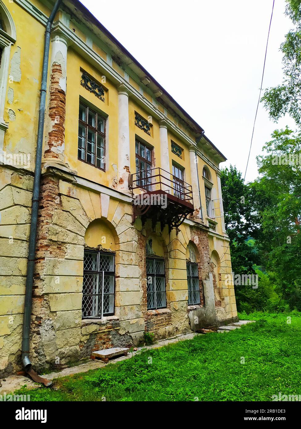 Potocki hunting palace in the village of Rai, Berezhany, Ternopil region, Ukraine. Example of architecture of the classicism era. It is located in the Stock Photo
