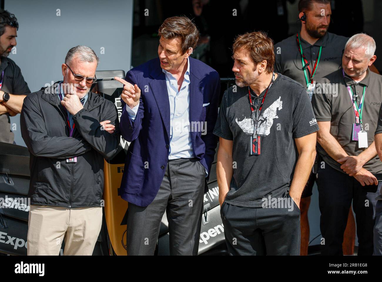 Silverstone, Royaume Uni. 06th July, 2023. WOLFF Toto (aut), Team Principal & CEO of Mercedes AMG F1 Team, portrait BARDEM Javier, Spanish actor, portrait OMAN Chad (USA), president of production for Jerry Bruckheimer Films, portrait during the 2023 Formula 1 Aramco British Grand Prix, 10th round of the 2023 Formula One World Championship from July 7 to 9, 2023 on the Silverstone Circuit, in Silverstone, United Kingdom - Photo DPPI Credit: DPPI Media/Alamy Live News Stock Photo