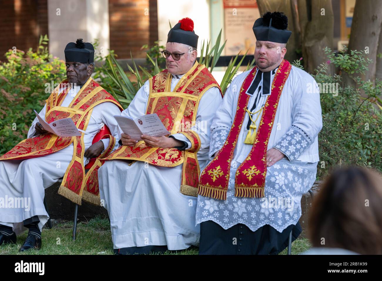 Brentwood Essex 6th Jul 2023 An outdoor patronal Mass held in the RUINS OF OLD CHAPEL OF ST THOMAS A BECKET (first build 1377) in Brentwood High Street. The celebrants were Father Mark North, Father Matthew Austin and Father Ossie Trelles Credit: Ian Davidson/Alamy Live News Stock Photo