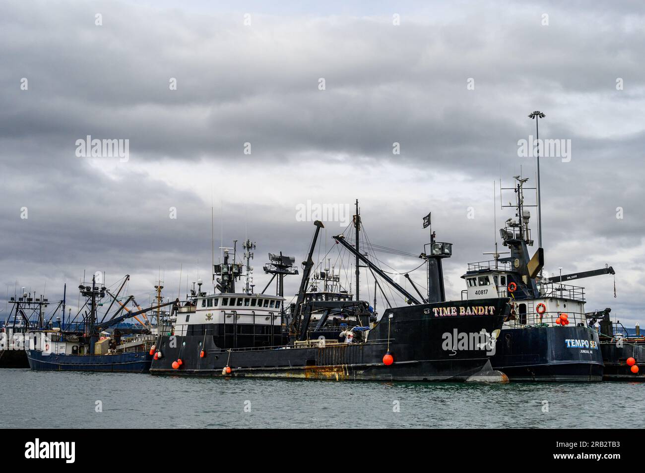 Time bandit hi-res stock photography and images - Alamy